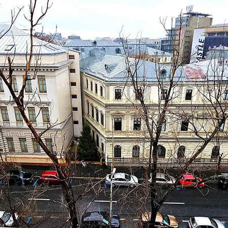 Victoriei - Centru Bed & Breakfast 3*