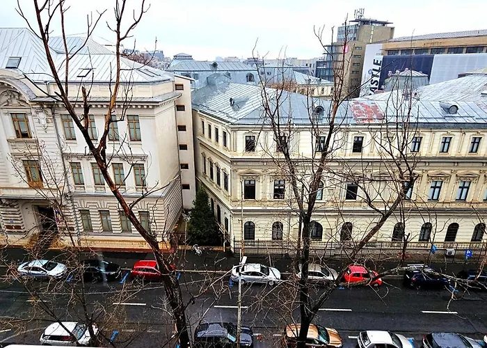 Victoriei - Centru 3*